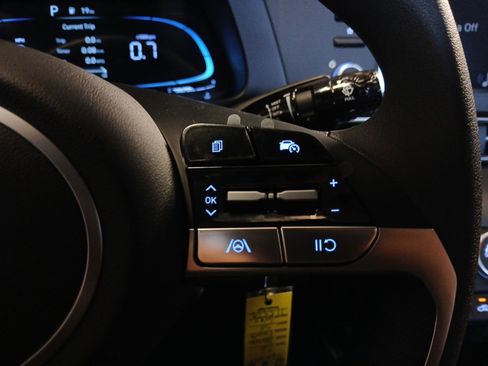 New 2026 Hyundai Elantra SE image 17