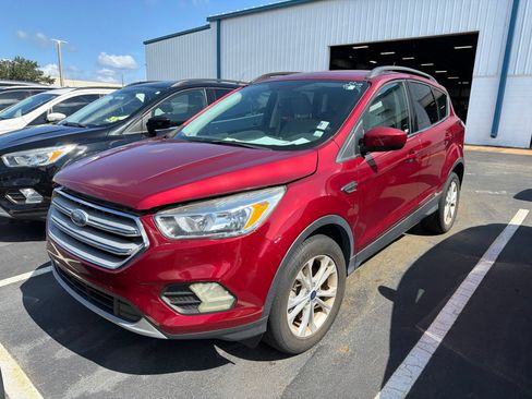 Used 2018 Ford Escape SE AWD/4WD image 1