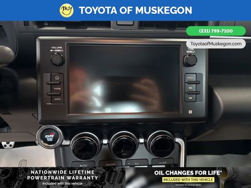 New 2025 Toyota GR86 Premium w/ Performance Package image 19