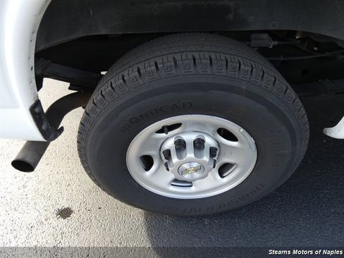 Used 2023 Chevrolet Express 2500 w/ Driver Convenience Package image 16