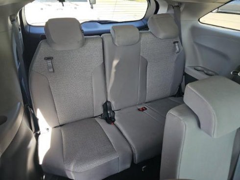 Used 2024 Toyota Sienna LE AWD/4WD image 7