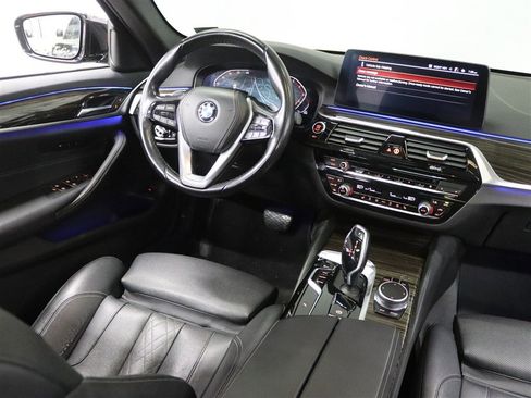 Used 2022 BMW 530i xDrive w/ Convenience Package AWD/4WD image 17