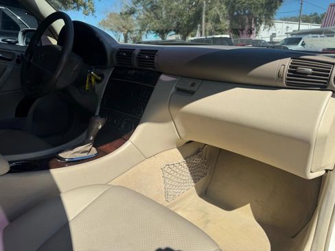 Used 2007 Mercedes-Benz C 280 Sedan image 21