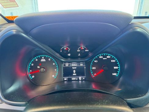 Used 2019 Chevrolet Colorado W/T w/ Custom Special Edition AWD/4WD image 14