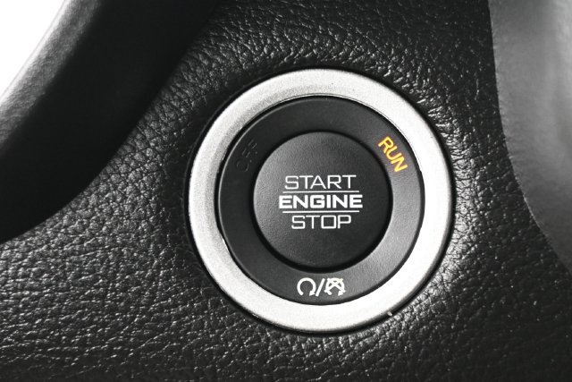 Used 2025 RAM 1500 Laramie w/ Sport Appearance Package AWD/4WD image 21