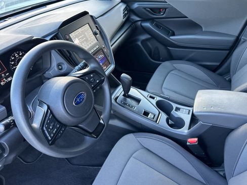 Used 2024 Subaru Crosstrek 2.0i image 9