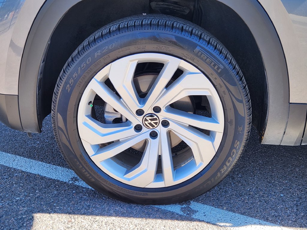Certified 2022 Volkswagen Atlas SE AWD/4WD image 9
