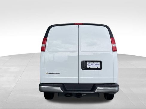 New 2026 Chevrolet Express 2500 w/ Enhanced Convenience Package RWD image 3