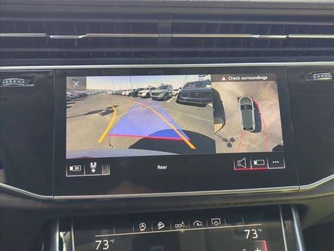 Used 2020 Audi Q8 Premium Plus image 15