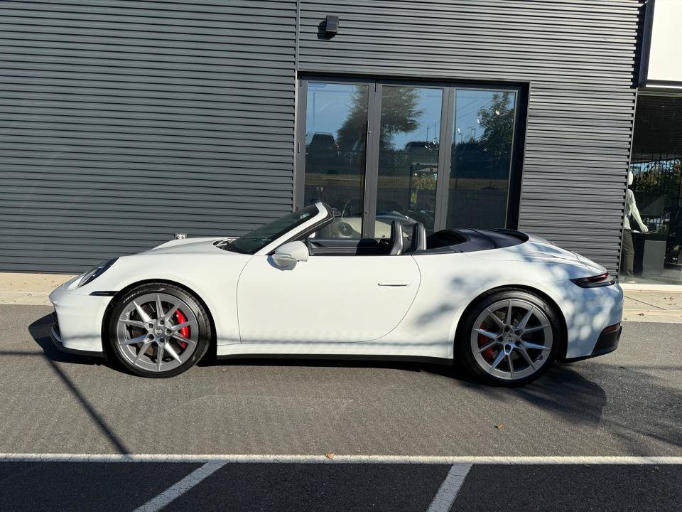 Certified 2026 Porsche 911 Carrera S RWD image 2