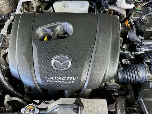 Used 2016 MAZDA CX-5 Sport FWD image 9