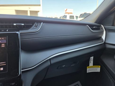 New 2026 Jeep Grand Cherokee L Laredo RWD image 40