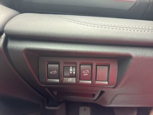 Used 2025 Subaru Outback Touring image 12