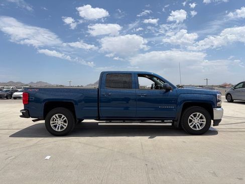 Used 2017 Chevrolet Silverado 1500 LT w/ LT Convenience Package AWD/4WD image 3