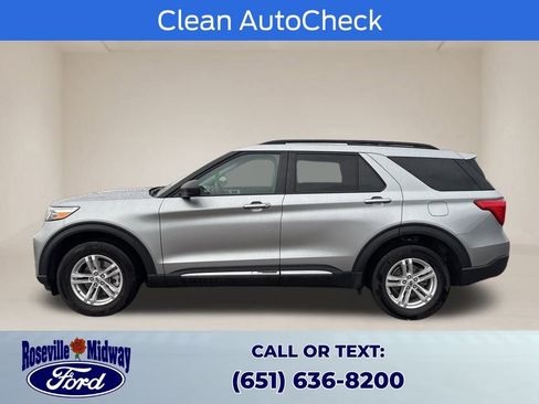 Used 2023 Ford Explorer XLT w/ Equipment Group 202A image 3