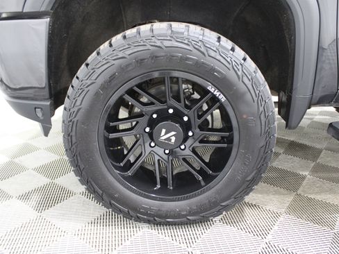 Used 2020 GMC Sierra 2500 Denali w/ Denali Ultimate Package image 39