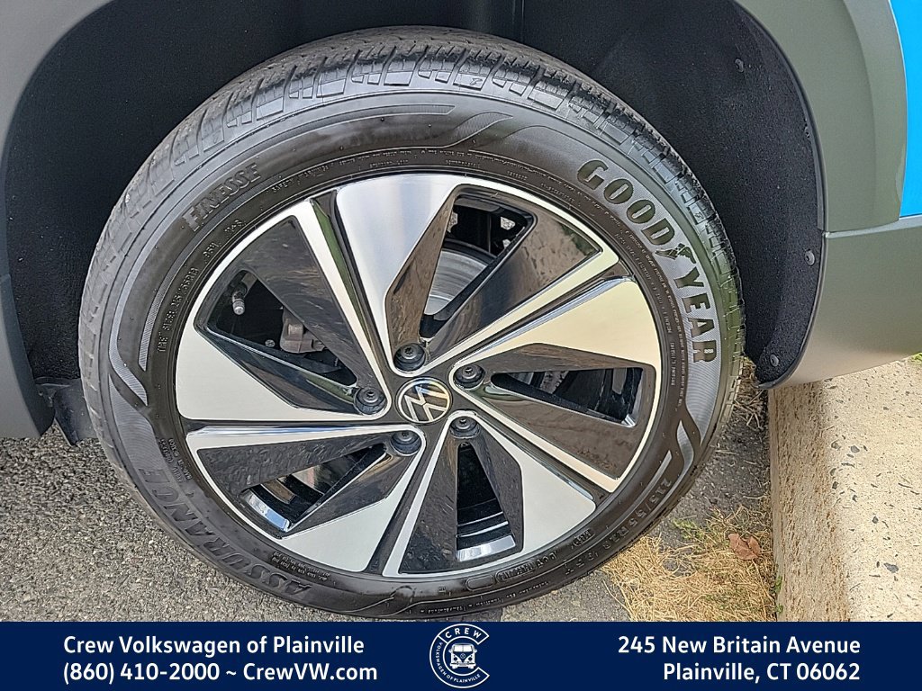 Certified 2024 Volkswagen Taos SE AWD/4WD image 18