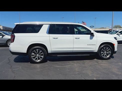 Used 2023 Chevrolet Suburban LS w/ Max Trailering Package AWD/4WD image 9