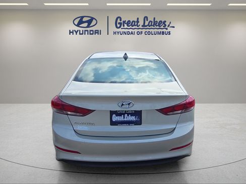 Used 2017 Hyundai Elantra Value Edition w/ Cargo Package FWD image 4