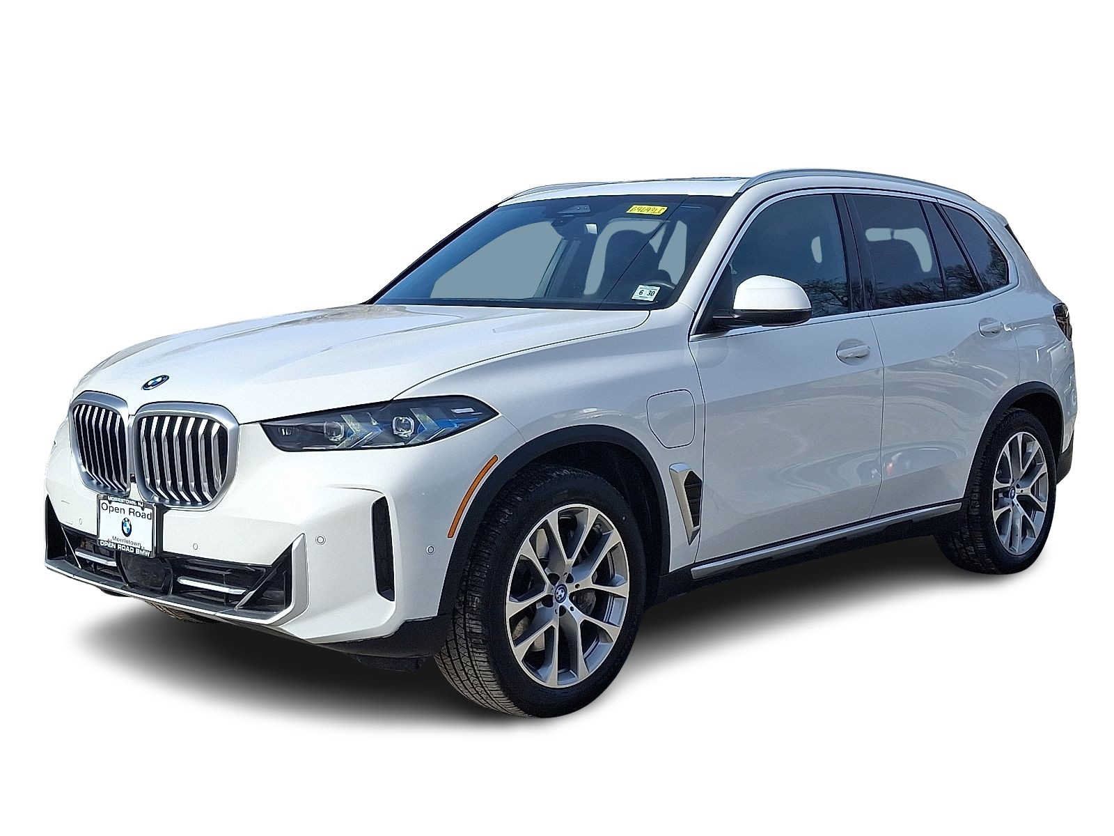 Used 2025 BMW X5 xDrive50e w/ Premium Package AWD/4WD image 3