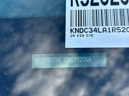 Certified 2024 Kia EV6 Wind RWD image 4
