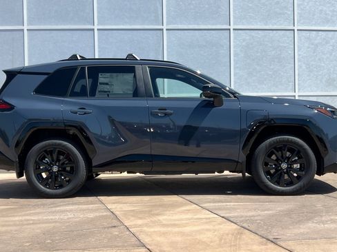 New 2026 Toyota RAV4 SE AWD/4WD image 3
