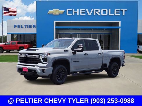 Used 2024 Chevrolet Silverado 2500 LTZ w/ LTZ Plus Package AWD/4WD image 3