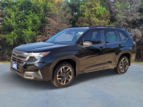 New 2025 Subaru Forester Limited image 1