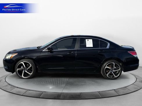 Used 2009 Honda Accord LX image 2