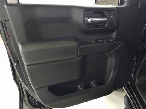 Used 2021 Chevrolet Silverado 1500 Custom Trail Boss w/ Safety Confidence Package image 13