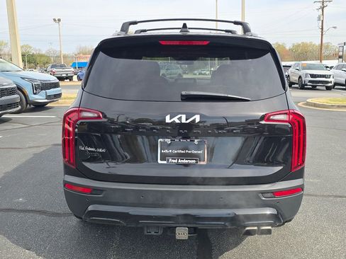 Used 2022 Kia Telluride SX w/ SX Prestige Package image 4