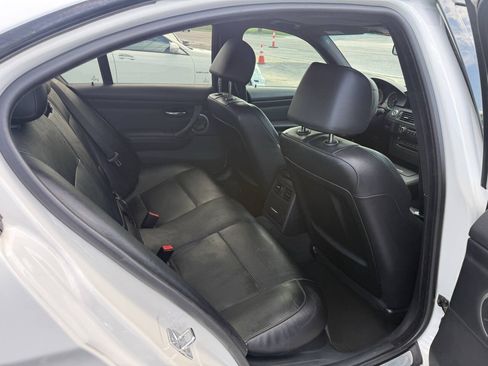 Used 2008 BMW M3 Sedan RWD image 13