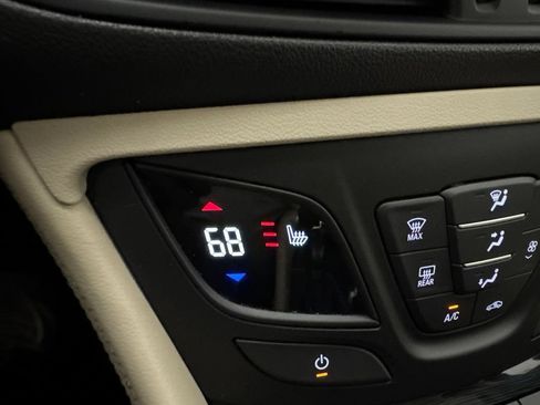 Used 2017 Buick Envision Essence AWD/4WD image 33