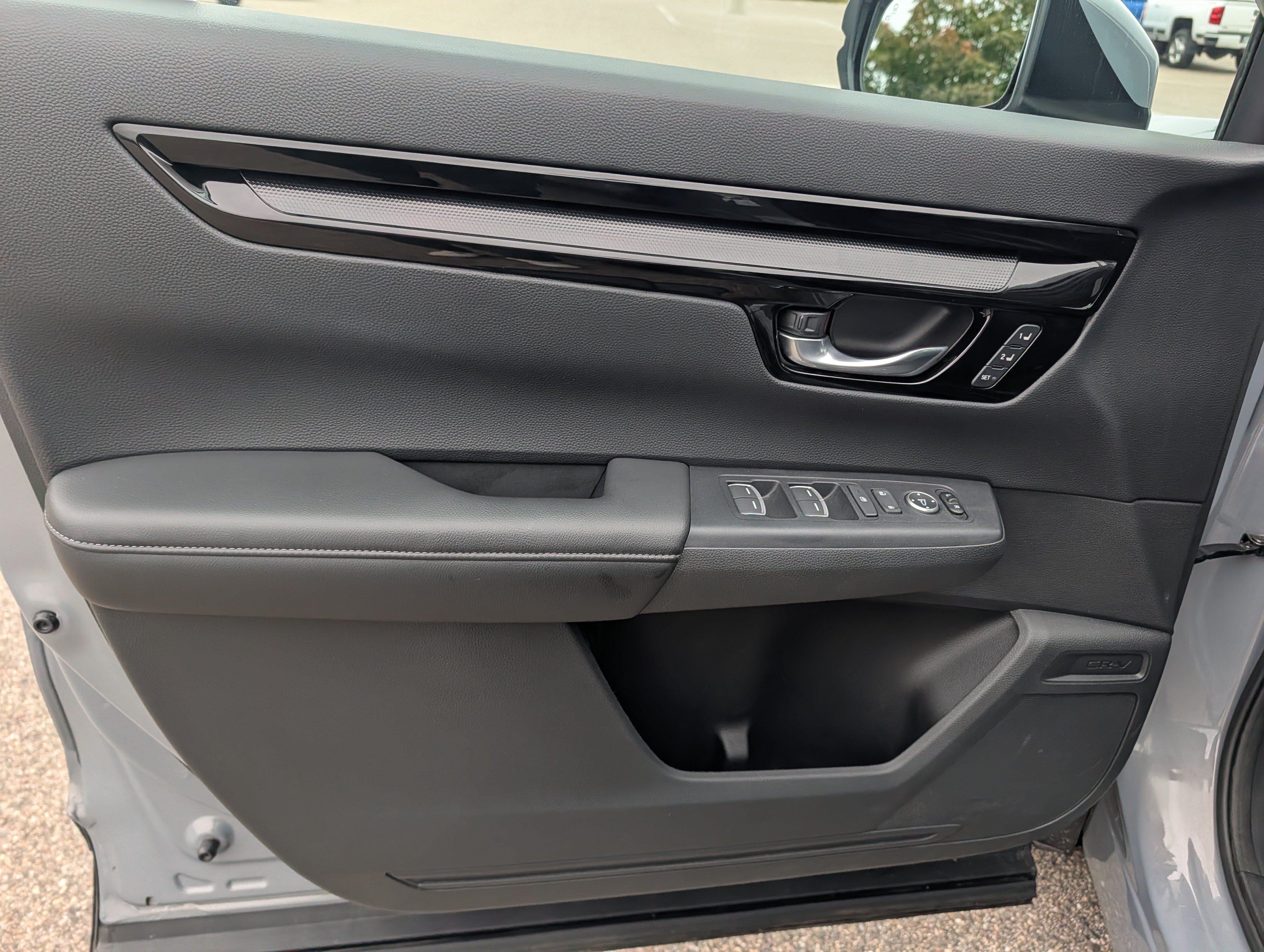 Used 2024 Honda CR-V EX-L image 24