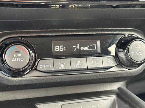 New 2026 Nissan Kicks SV image 20