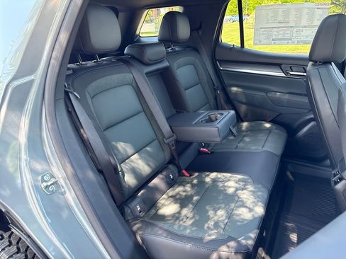 New 2026 GMC Terrain AT4 w/ Technology Package II AWD/4WD image 41