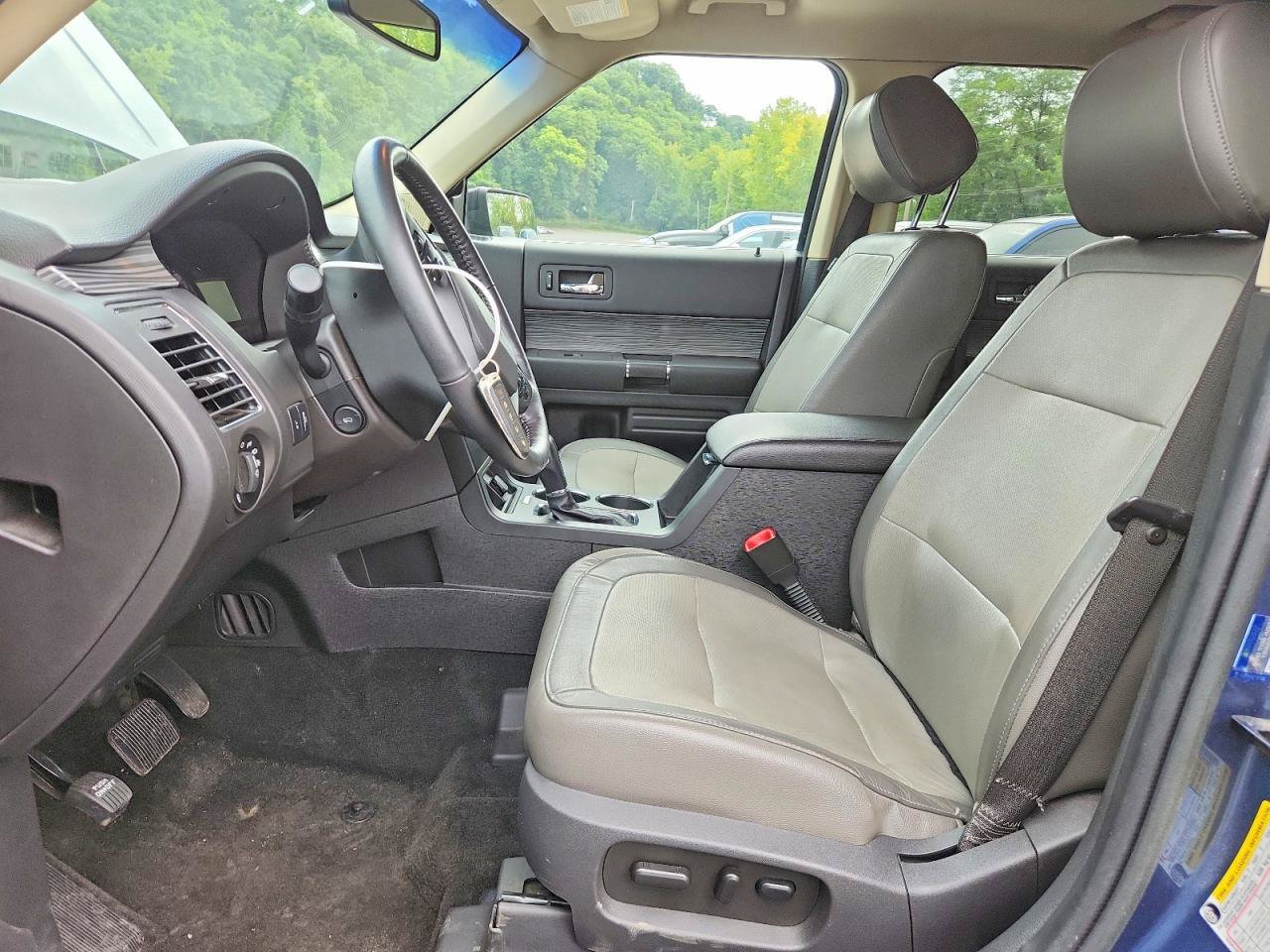 Used 2018 Ford Flex SEL w/ Equipment Group 202A FWD image 5