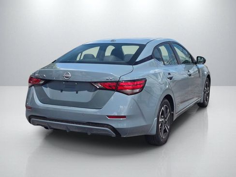 Used 2024 Nissan Sentra SV FWD image 5