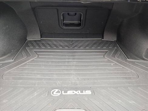 Used 2025 Lexus ES 300h w/ Premium Package FWD image 6