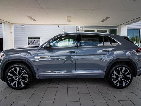 New 2026 Volkswagen Atlas Cross Sport SEL Premium R-Line AWD/4WD image 14