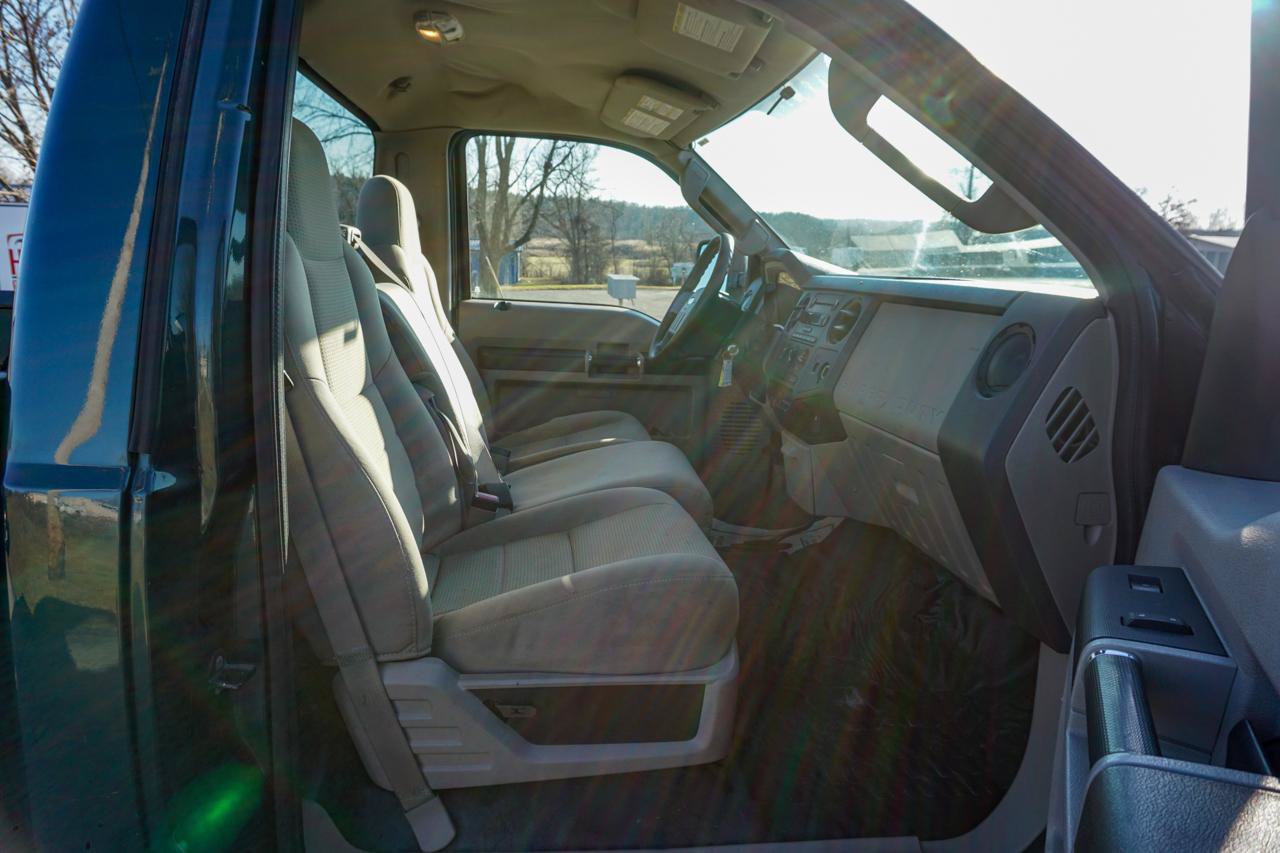 Used 2008 Ford F350 XLT AWD/4WD image 16