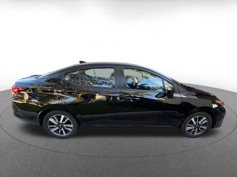 Used 2025 Nissan Versa SV FWD image 8