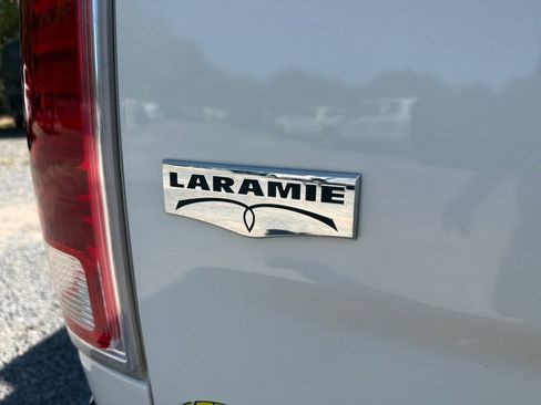 Used 2016 RAM 1500 Laramie w/ Convenience Group image 17