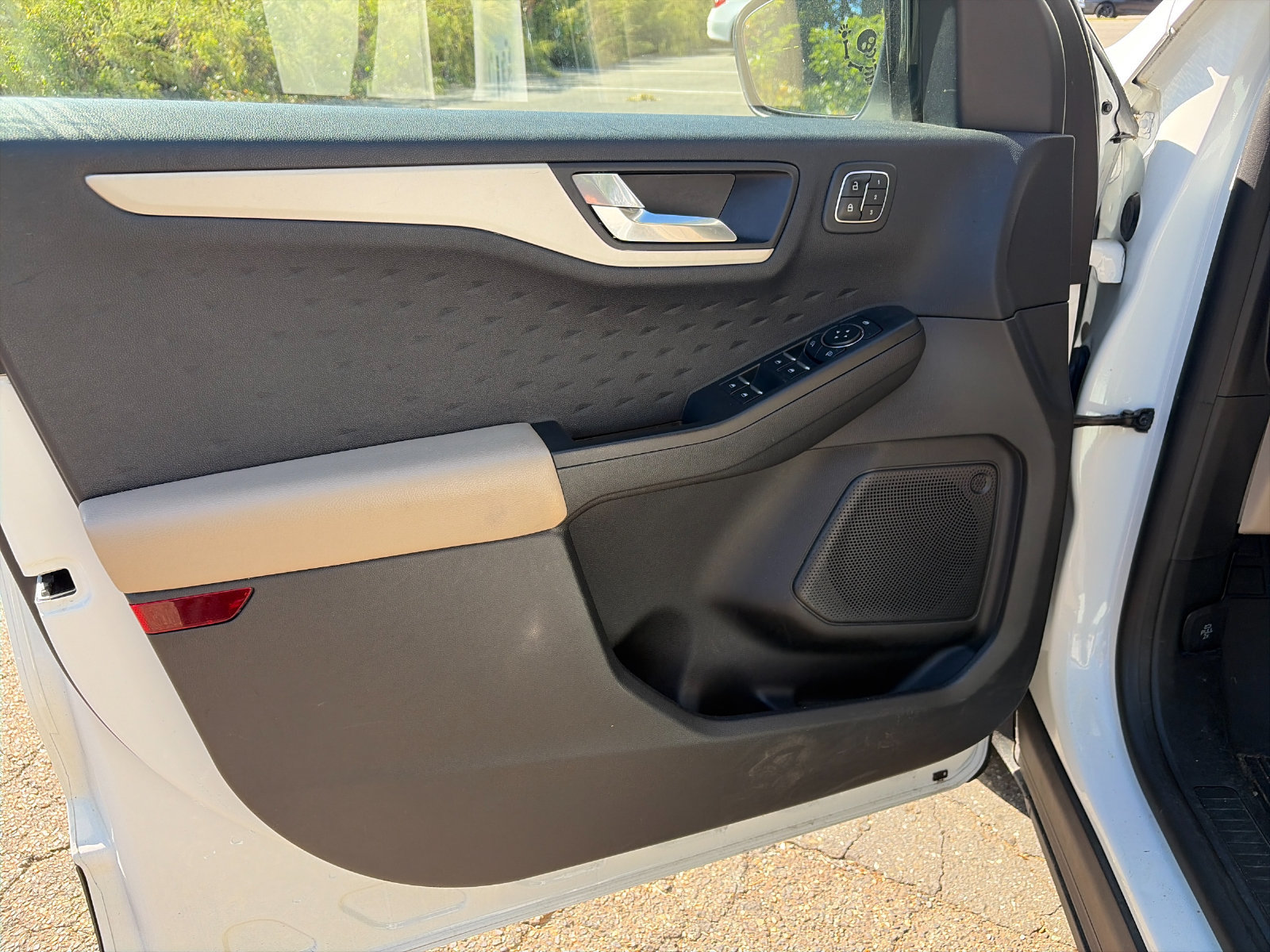 Used 2020 Ford Escape SEL AWD/4WD image 12