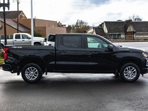 Used 2024 Chevrolet Silverado 1500 RST AWD/4WD image 9