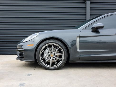 Certified 2023 Porsche Panamera Platinum Edition RWD image 11