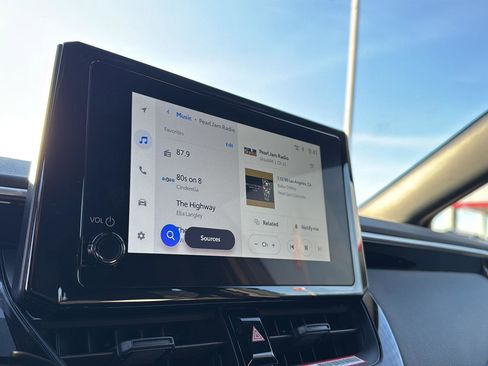 New 2026 Toyota Corolla SE image 21