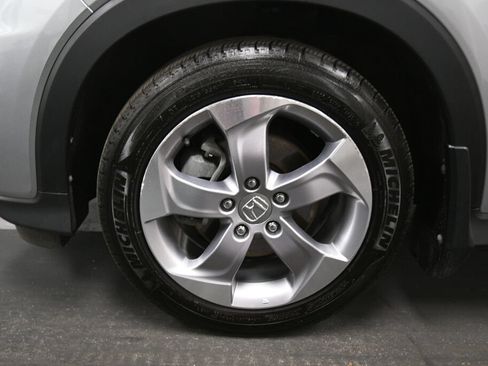 Used 2021 Honda HR-V LX image 32