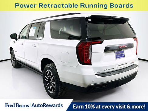 Used 2023 GMC Yukon XL AT4 image 5