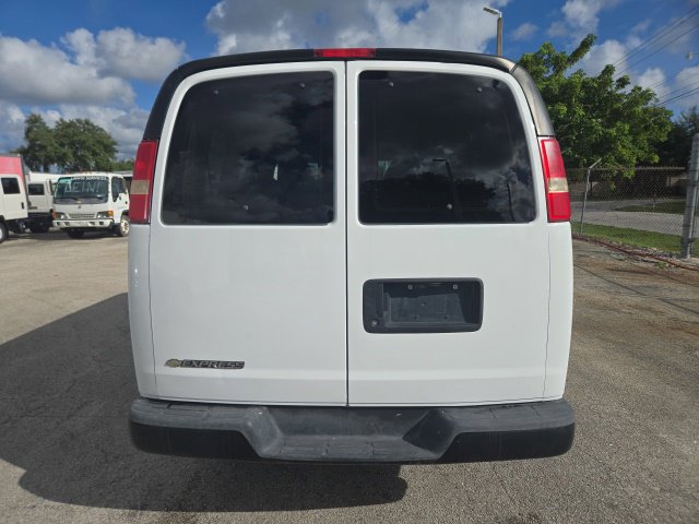 Used 2014 Chevrolet Express 2500 LS RWD image 5